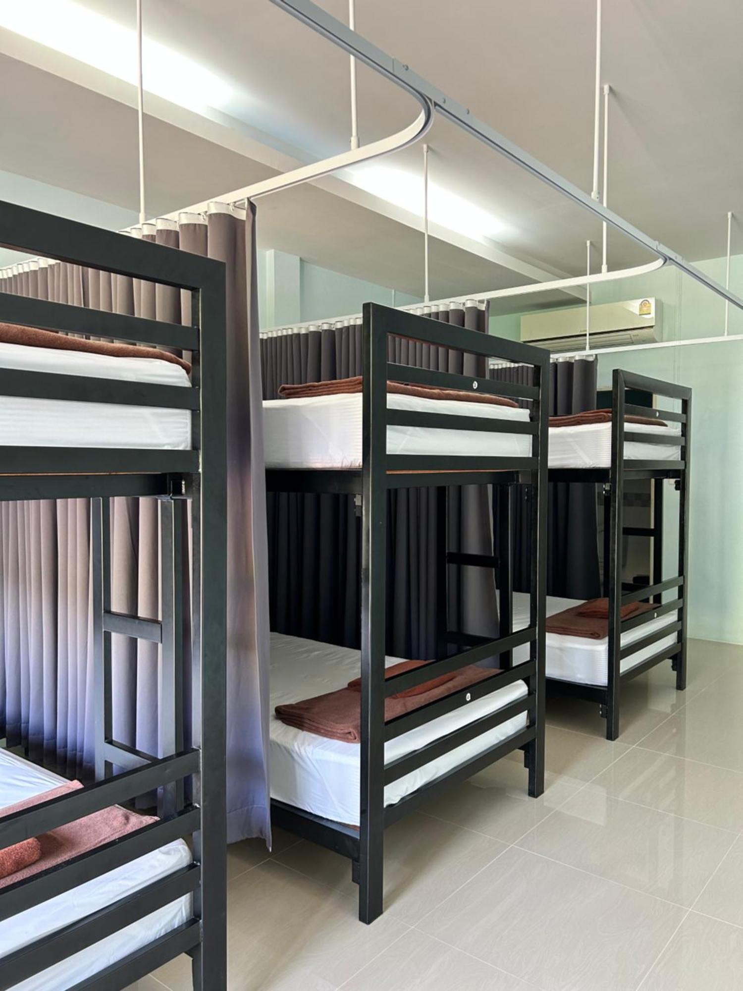Khaosok Secret Hostel Khao Sok National Park Екстер'єр фото