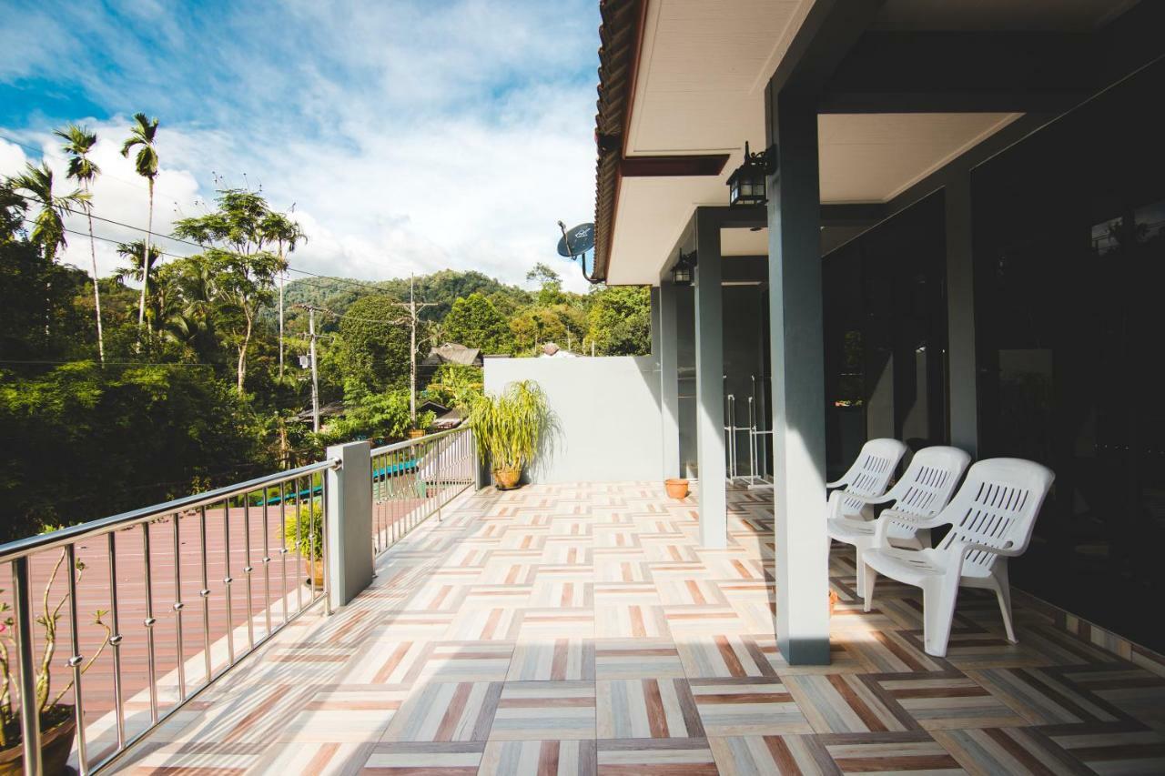 Khaosok Secret Hostel Khao Sok National Park Екстер'єр фото