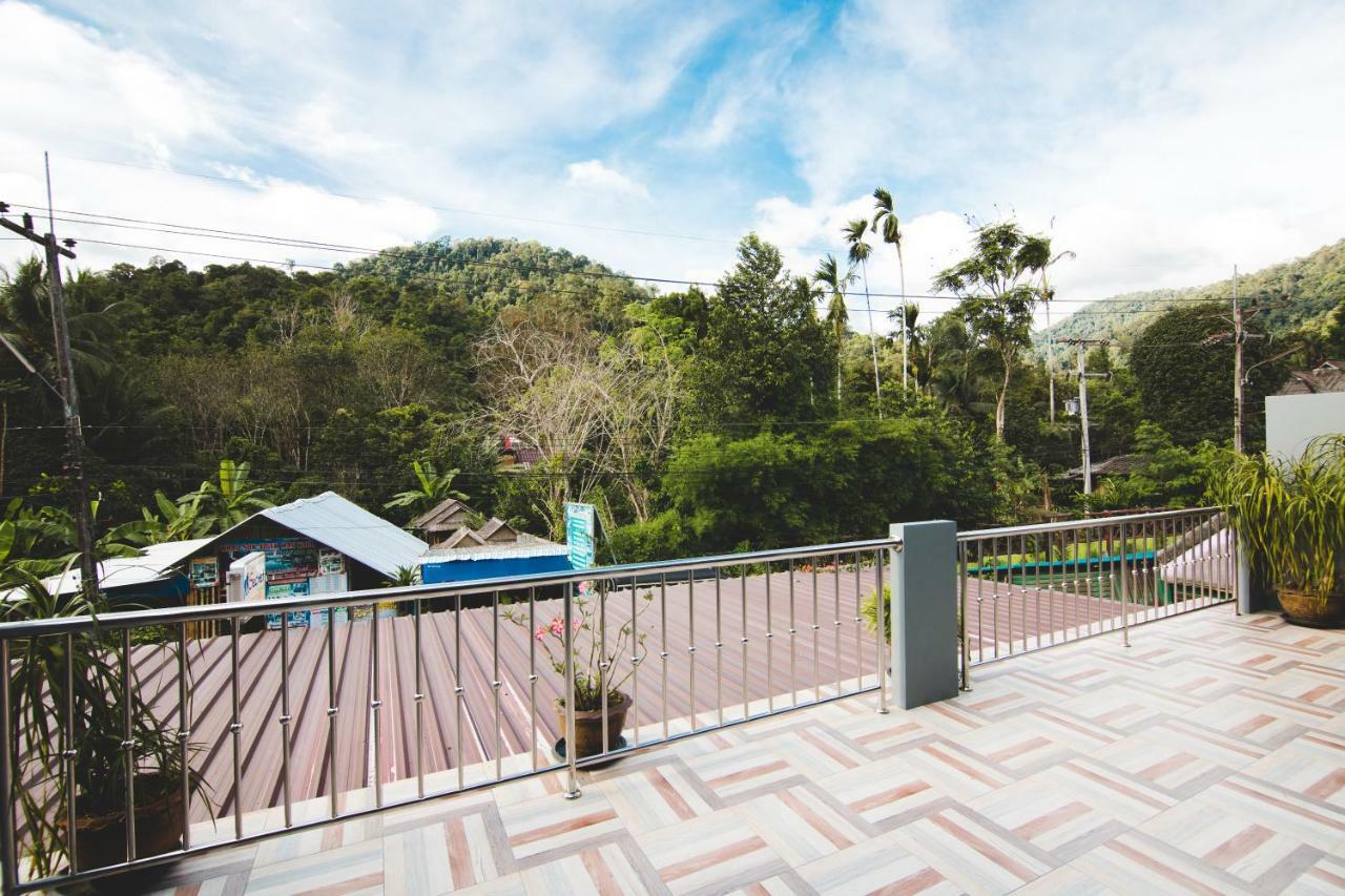 Khaosok Secret Hostel Khao Sok National Park Екстер'єр фото