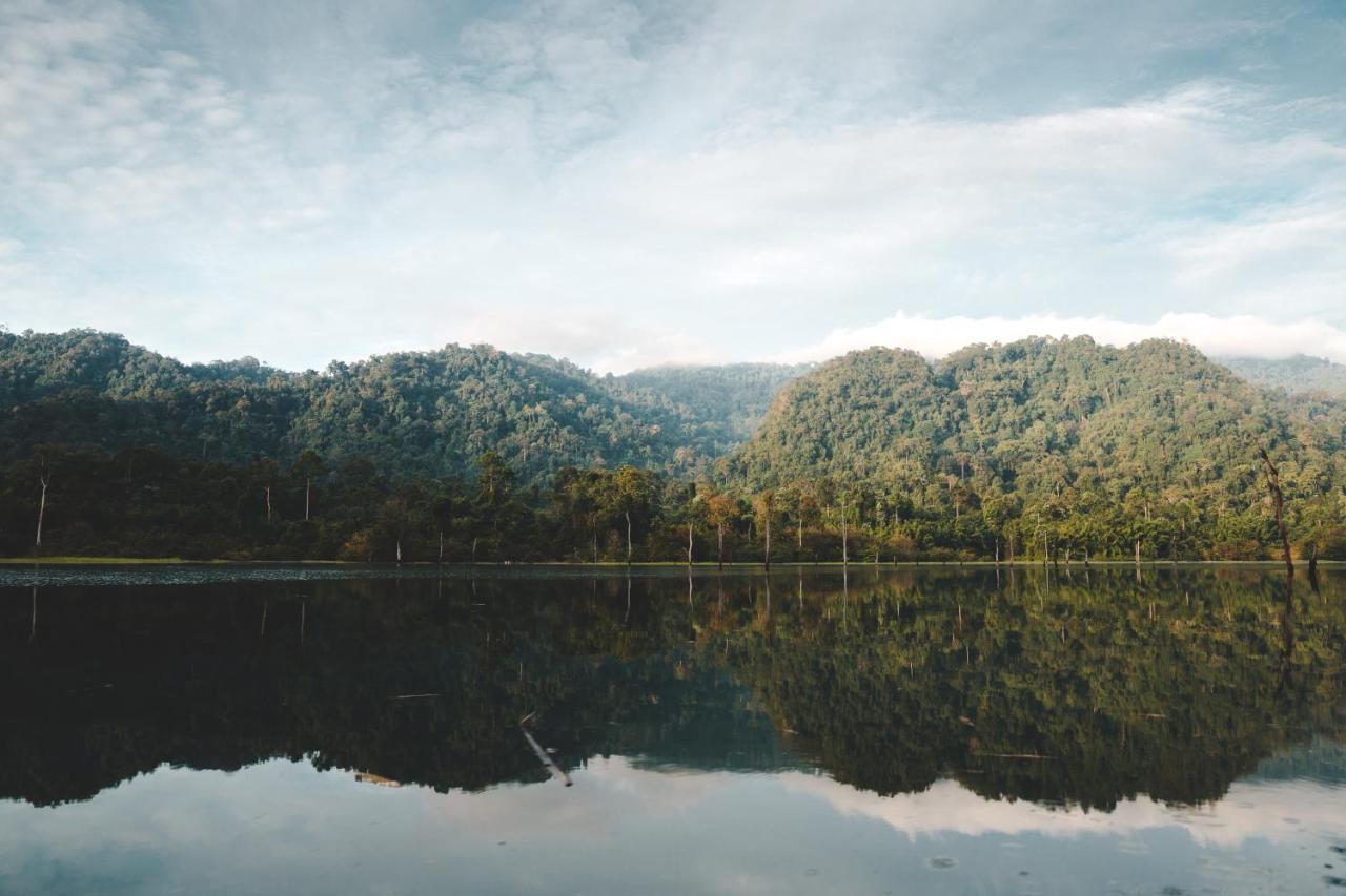 Khaosok Secret Hostel Khao Sok National Park Екстер'єр фото