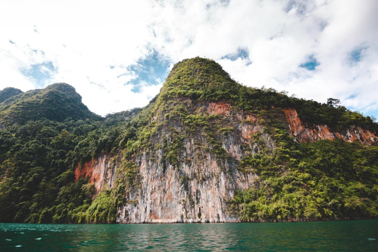 Khaosok Secret Hostel Khao Sok National Park Екстер'єр фото